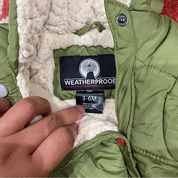 EUC Weatherproof 3-6M Snowsuit - Picture 3 of 3